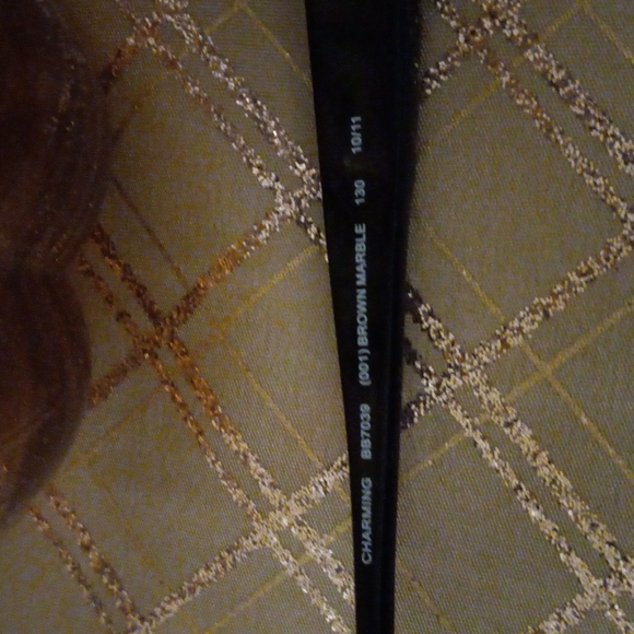 Bebe brown marble sun glasses - Picture 5 of 7